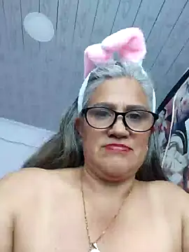 Edged Hot69 online show from December 2024 05:35:02 PM