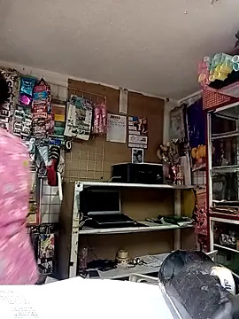 Edged Hot69 online show from March 2026 04:11:02 PM