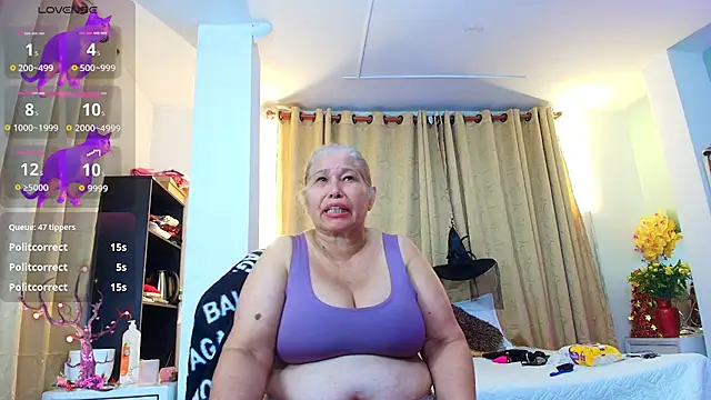 girl amada online show from October 2025 09:32:02 AM