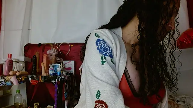 Snapshot of Tita_Madurita chatting on February 2025 09:34:02 AM Tita Madurita online show from February 2025 09:34:02 AM