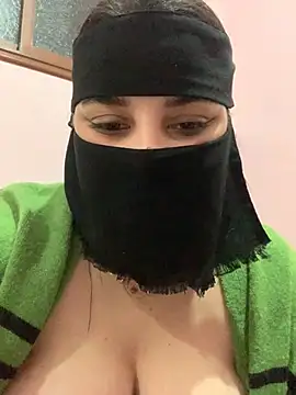 Snapshot of Miss-Soka chatting on January 2025 11:15:02 PM Miss-Soka online show from January 2025 11:15:02 PM