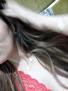 Snapshot of 7alawa-44 chatting on November 2025 01:34:02 PM 7alawa-44 online show from November 2025 01:34:02 PM