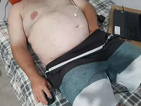 mfreitas005 online show from January 2025 12:50:02 AM