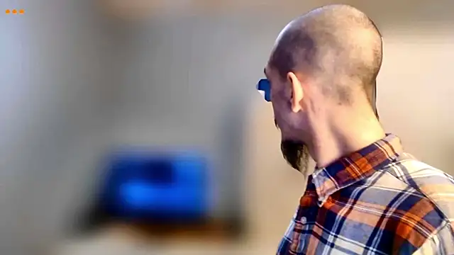 VanceFontaine online show from March 2026 01:01:02 AM