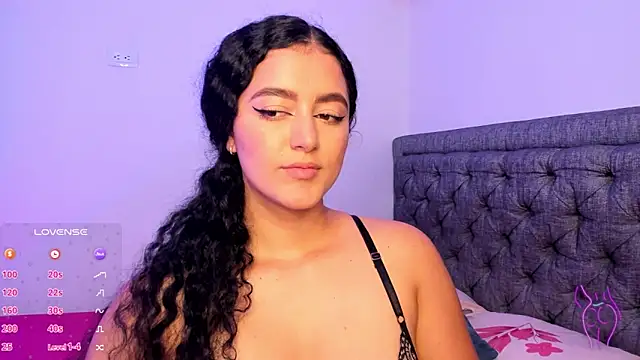 Adhara-zanne online show from November 2025 09:15:02 AM