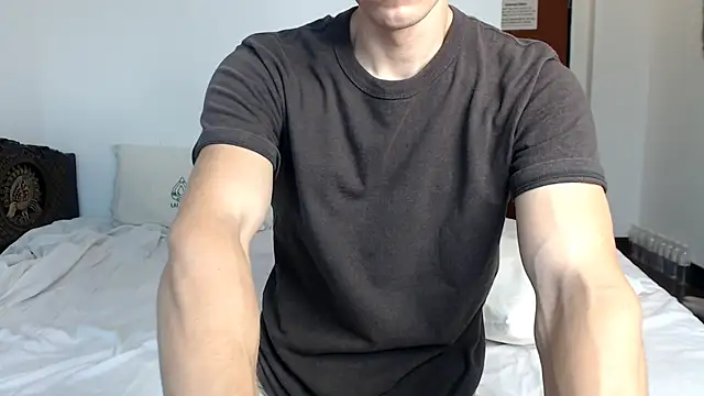 Snapshot of heilgarbest chatting on July 2026 11:03:02 AM heilgarbest online show from July 2026 11:03:02 AM