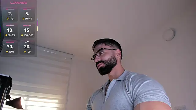 Snapshot of edrick_walton1 chatting on June 2026 11:35:02 AM edrick walton1 online show from June 2026 11:35:02 AM