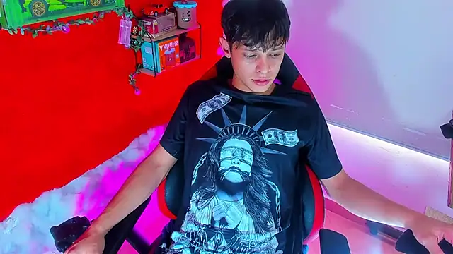 LilOwen  online show from September 2025 08:08:01 PM