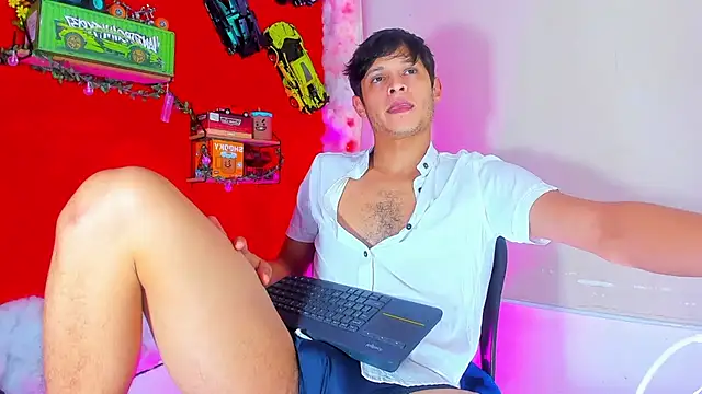 LilOwen  online show from September 2025 07:08:01 PM