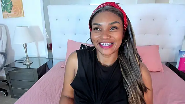 Isla Scott online show from March 2026 11:38:02 AM