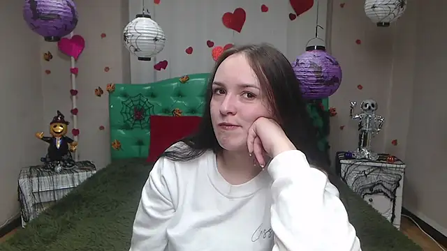 IsabelBlackberry online show from November 2025 06:05:01 AM