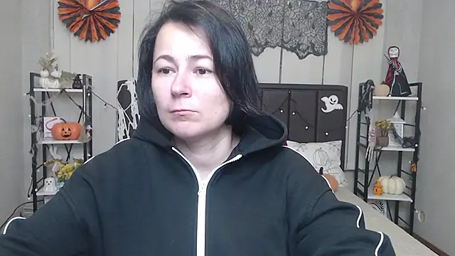 Snapshot of MarieSho chatting on November 2025 07:08:02 AM MarieSho online show from November 2025 07:08:02 AM