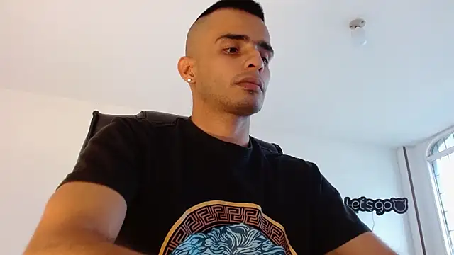 crosnosCarter online show from March 2025 10:42:01 PM
