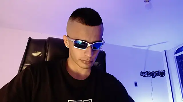 crosnosCarter online show from March 2025 01:06:01 AM