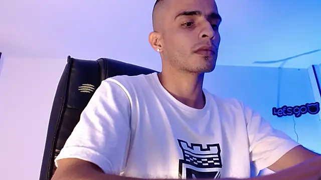 crosnosCarter online show from March 2025 04:28:01 AM