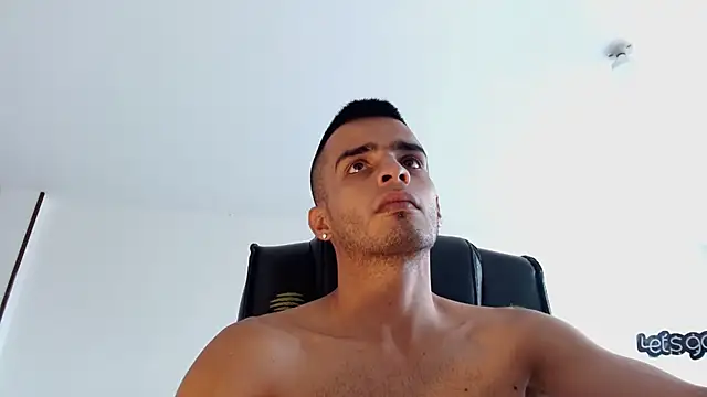 crosnosCarter online show from March 2025 07:14:02 PM
