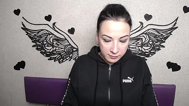 ElizabethSho online show from February 2026 06:15:01 PM