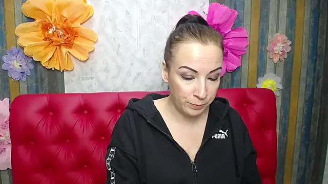 ElizabethSho online show from March 2026 06:11:01 PM