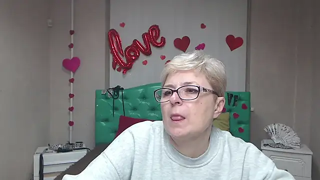 EmiliaGree online show from January 2026 06:01:01 PM