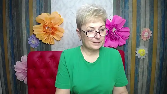 EmiliaGree online show from April 2026 05:33:01 PM