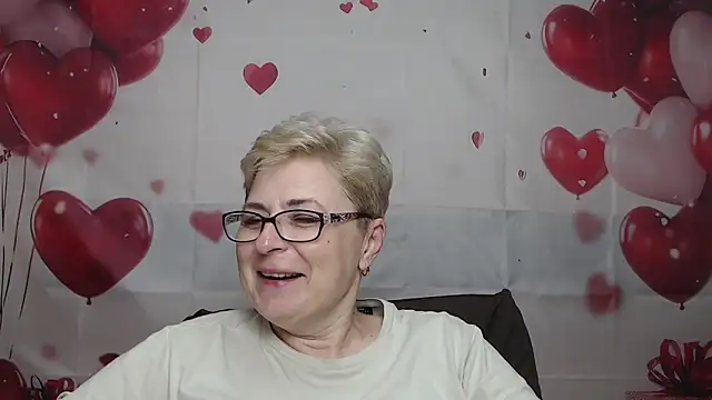 EmiliaGree online show from April 2026 05:18:01 PM