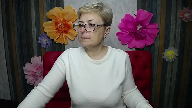 EmiliaGree online show from April 2026 05:06:02 PM