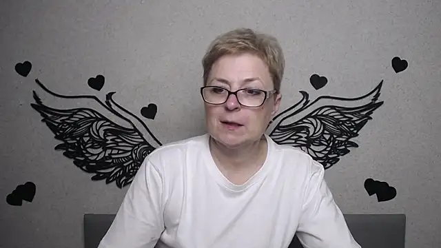 EmiliaGree online show from May 2026 05:20:02 PM