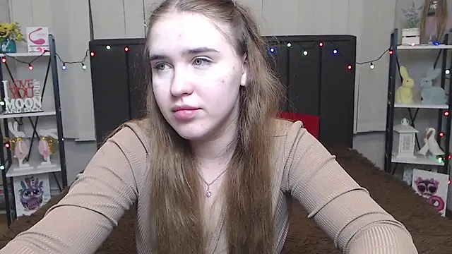 Snapshot of LauraHlot chatting on January 2025 04:41:02 AM LauraHlot online show from January 2025 04:41:02 AM