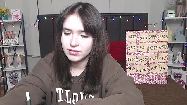 Snapshot of LauraHlot chatting on February 2025 07:13:01 PM LauraHlot online show from February 2025 07:13:01 PM