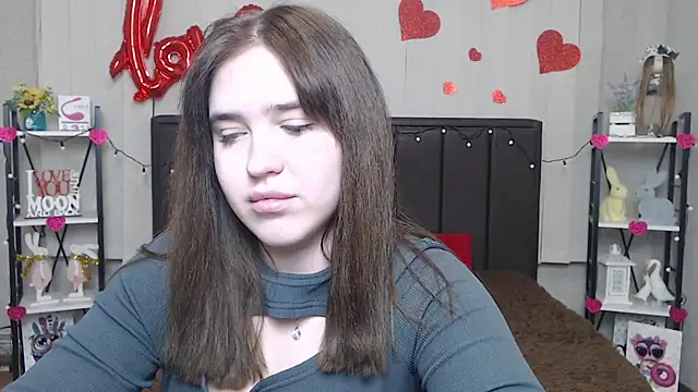 Snapshot of LauraHlot chatting on February 2025 09:26:02 PM LauraHlot online show from February 2025 09:26:02 PM