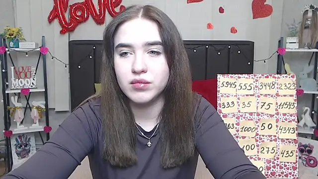 Snapshot of LauraHlot chatting on March 2025 12:36:02 PM LauraHlot online show from March 2025 12:36:02 PM