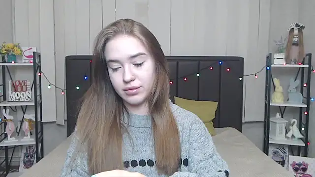 Snapshot of LauraHlot chatting on September 2025 05:51:02 AM LauraHlot online show from September 2025 05:51:02 AM
