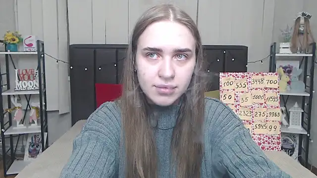 Snapshot of LauraHlot chatting on October 2025 05:38:02 AM LauraHlot online show from October 2025 05:38:02 AM