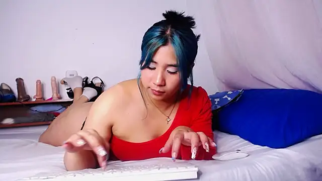 anyaadamss online show from February 2025 08:50:01 AM