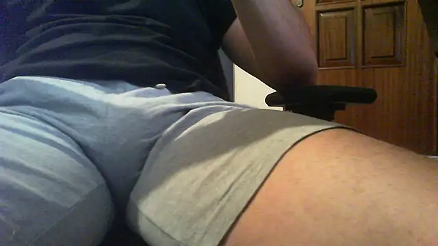 Snapshot of TheBeast20 chatting on July 2026 02:26:01 PM TheBeast20 online show from July 2026 02:26:01 PM