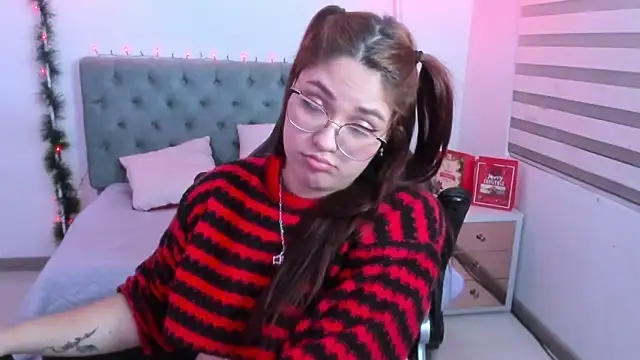 Camiila Osorio online show from January 2025 10:23:02 AM