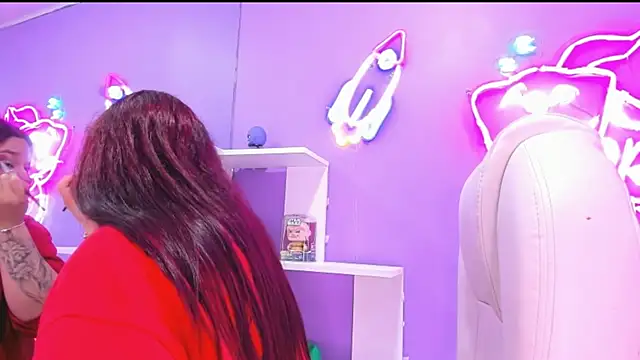 Camiila Osorio online show from September 2025 07:28:01 PM