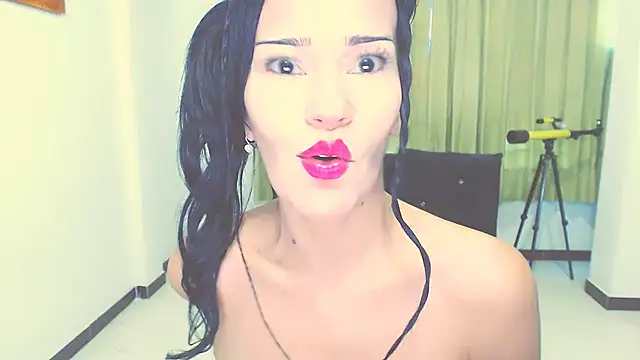 Snapshot of Stephanie520 chatting on September 2025 11:24:02 AM Stephanie520 online show from September 2025 11:24:02 AM