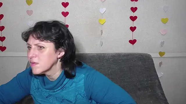 Snapshot of LuciaMii chatting on March 2025 06:07:02 PM LuciaMii online show from March 2025 06:07:02 PM