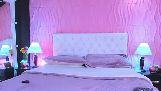 SofiSinfull online show from November 2025 02:05:02 PM