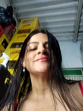 Linda Lars online show from September 2025 02:33:02 AM