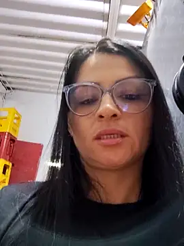 Linda Lars online show from April 2026 02:50:02 AM