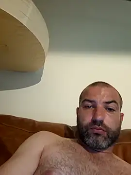 Snapshot of Akkie87 chatting on May 2026 07:09:02 PM Akkie87 online show from May 2026 07:09:02 PM