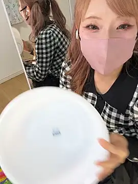 alice  1111 online show from October 2025 11:49:02 AM