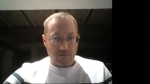 nicolaslapin87 online show from January 2026 05:18:01 PM