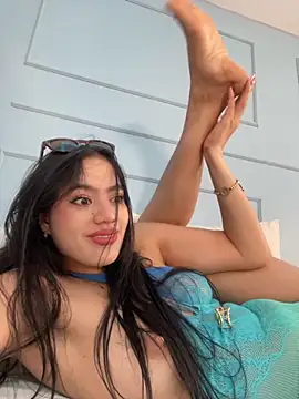 Snapshot of ariel_jonees chatting on September 2025 07:02:02 PM ariel jonees online show from September 2025 07:02:02 PM