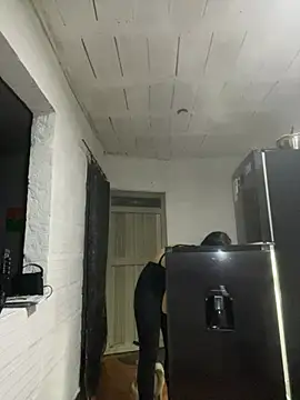 ariel jonees online show from January 2026 11:43:01 PM