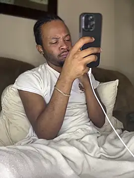 MobyDxck online show from March 2025 05:25:01 PM