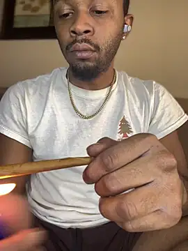 MobyDxck online show from March 2025 09:43:02 PM