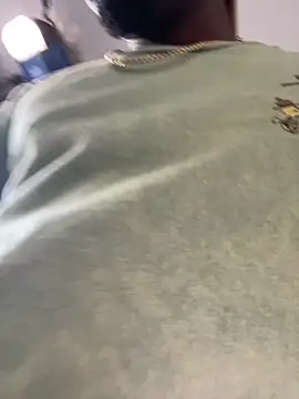 MobyDxck online show from November 2025 09:37:01 PM